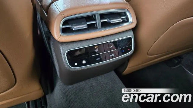Genesis G80 RG3 — Фото автомобиля 30