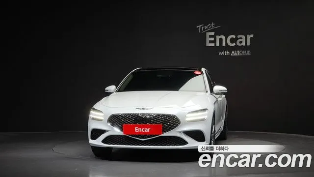 Genesis G70 New — Фото автомобиля 3