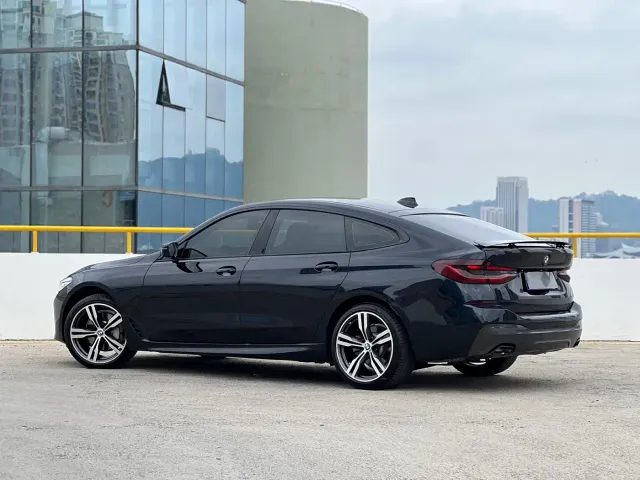 BMW 6 Series Gran Turismo — Фото автомобиля 13