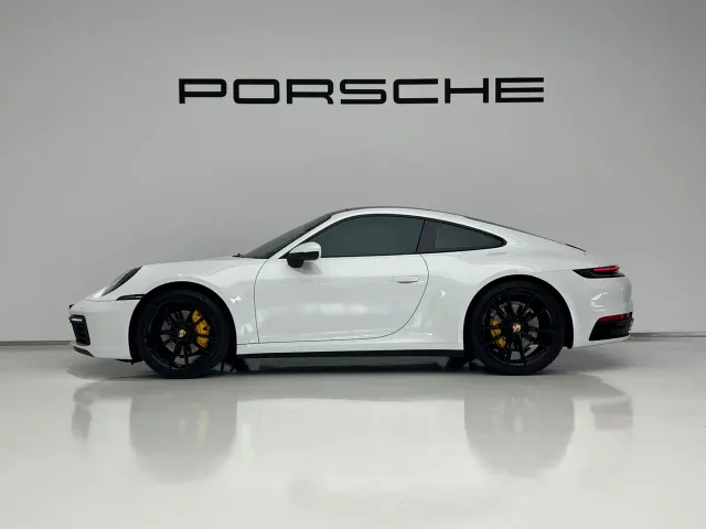 Porsche 911 — Фото автомобиля 5