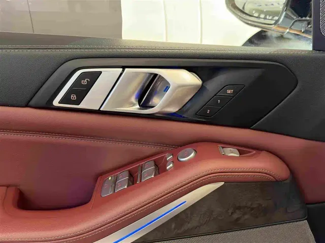 BMW X5 — Фото автомобиля 9