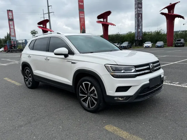 Volkswagen Tharu — Фото автомобиля 3