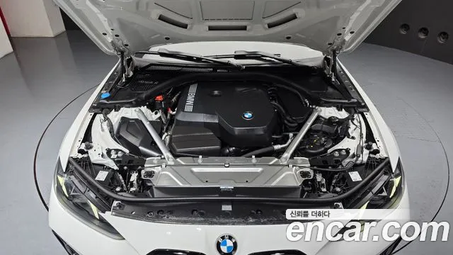 BMW 4 Series G22 — Фото автомобиля 9