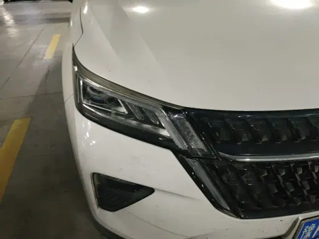 Wuling Asta — Фото автомобиля 9