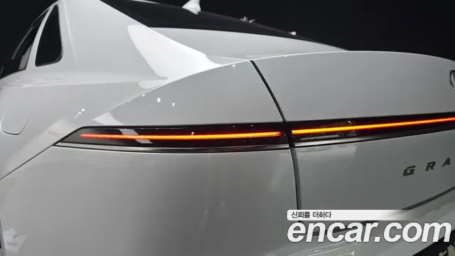 Hyundai Grandeur GN7 — Фото автомобиля 8