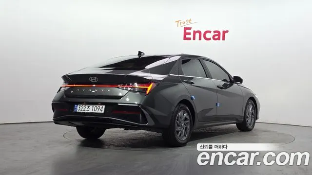 Hyundai AVANTE Новый Avante (CN7) — Фото автомобиля 2