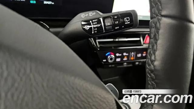 Kia Niro The All New Niro Signature — Фото автомобиля 14