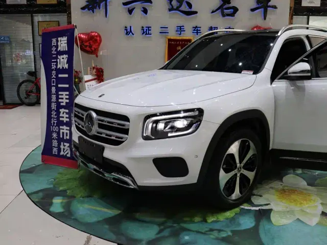 Mercedes-Benz GLB-Class — Фото автомобиля 24