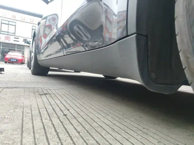 Tesla Model Y — Фото автомобиля 21
