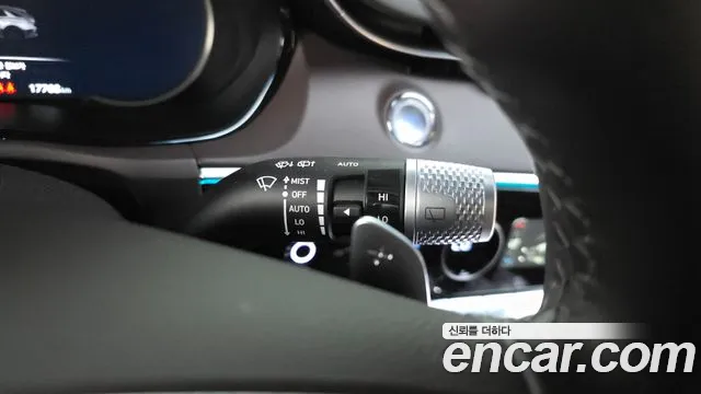 Genesis GV70 2.5T Бензин 2WD — Фото автомобиля 23