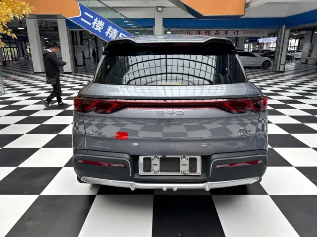 BYD Yuan UP — Фото автомобиля 9