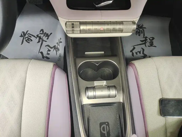BYD Dolphin — Фото автомобиля 13