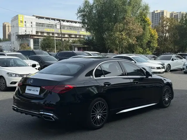 Mercedes-Benz C-Class — Фото автомобиля 4