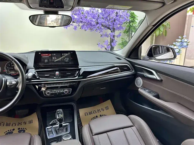 BMW 1 Series — Фото автомобиля 15