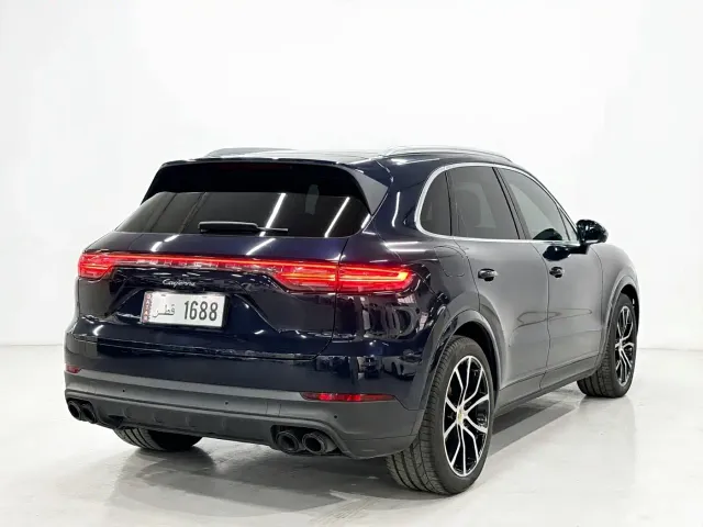 Porsche Cayenne — Фото автомобиля 4