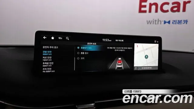 Genesis GV70 2.5T Бензин 2WD — Фото автомобиля 19