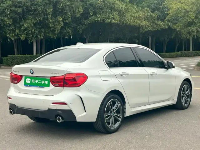 BMW 1 Series — Фото автомобиля 6