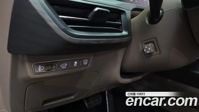 Kia K8 K8 Hybrid — Фото автомобиля 30