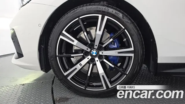 BMW 5-Series 5 серия (G60) 530i xDrive M Sport — Фото автомобиля 5