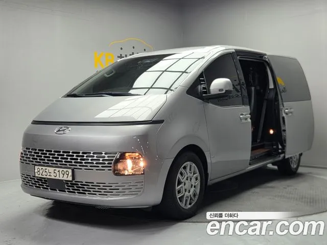 Hyundai Staria Staria Карго 5 мест — Фото автомобиля 3