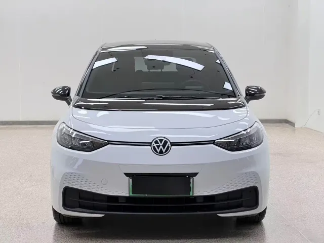 Volkswagen ID.3 — Фото автомобиля 2