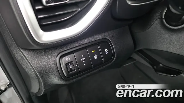 Hyundai Venue Venue 1.6 Premium — Фото автомобиля 19