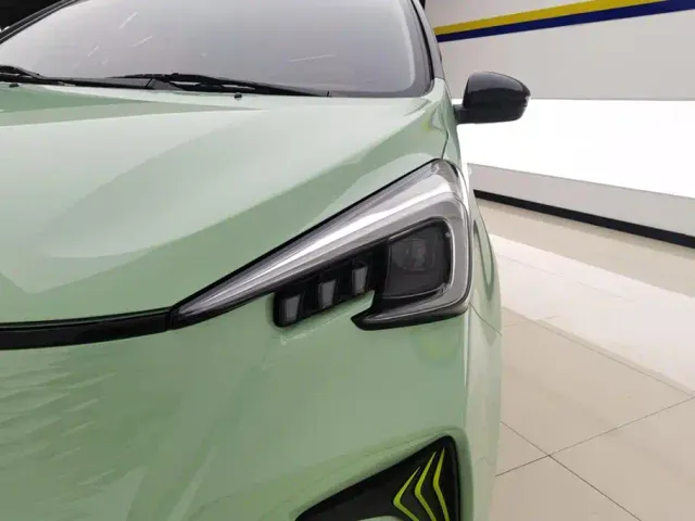 Changan Benben E-Star — Фото автомобиля 5