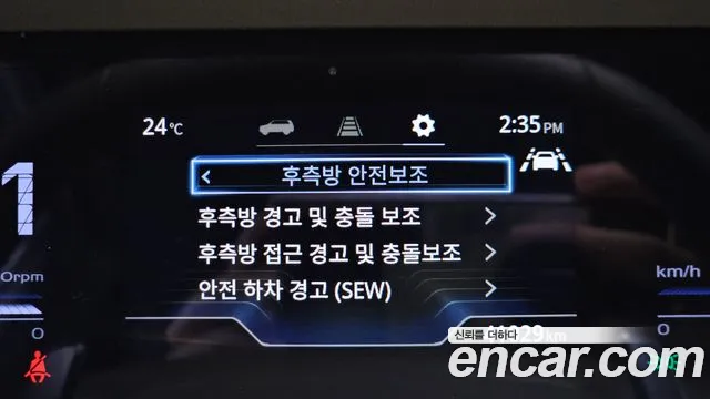 KG_Mobility_Ssangyong Torres Torres Бензин 1.5 2WD — Фото автомобиля 17