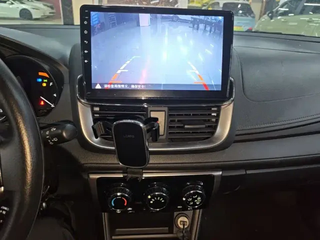 Toyota YARiS L Zhi Xuan 2022 1.5L CVT Leading PLUS Edition — Фото автомобиля 12