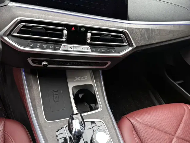 BMW X5 — Фото автомобиля 6