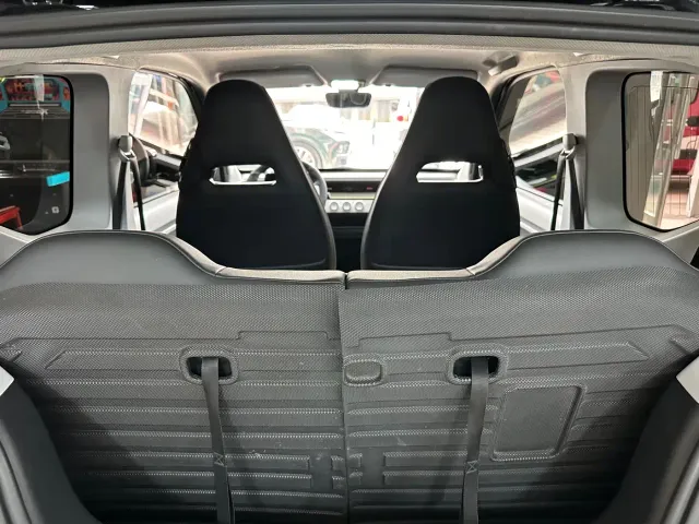 Wuling Hongguang Mini EV — Фото автомобиля 6