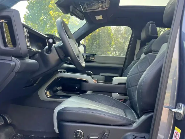 BYD FangChengBao Leopard 5 — Фото автомобиля 8