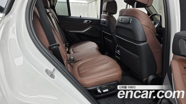 BMW X5 — Фото автомобиля 12