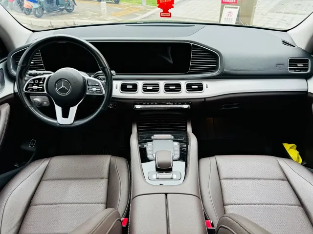 Mercedes-Benz GLE-Class — Фото автомобиля 8