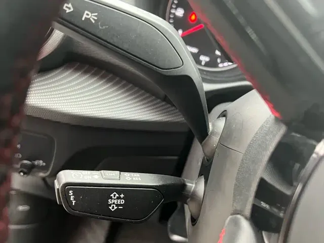 Audi Q2L — Фото автомобиля 15