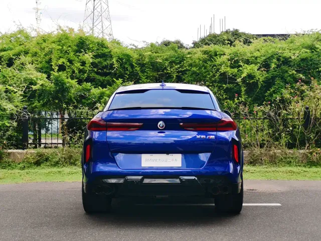 BMW X6 M — Фото автомобиля 6