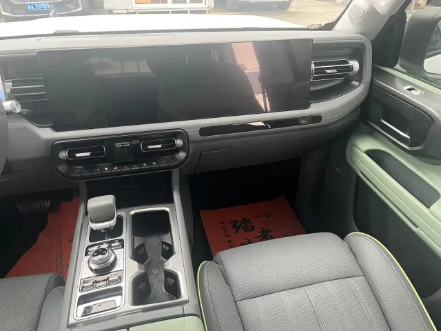 BAIC BJ40 — Фото автомобиля 14