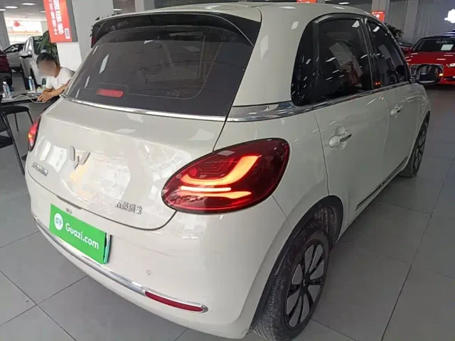 Wuling Bingo — Фото автомобиля 6
