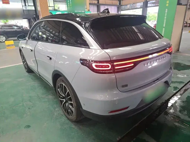 Leapmotor C11 — Фото автомобиля 22