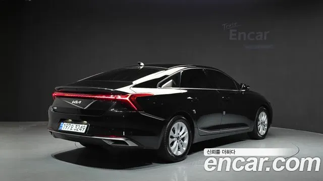 Kia K8 — Фото автомобиля 2