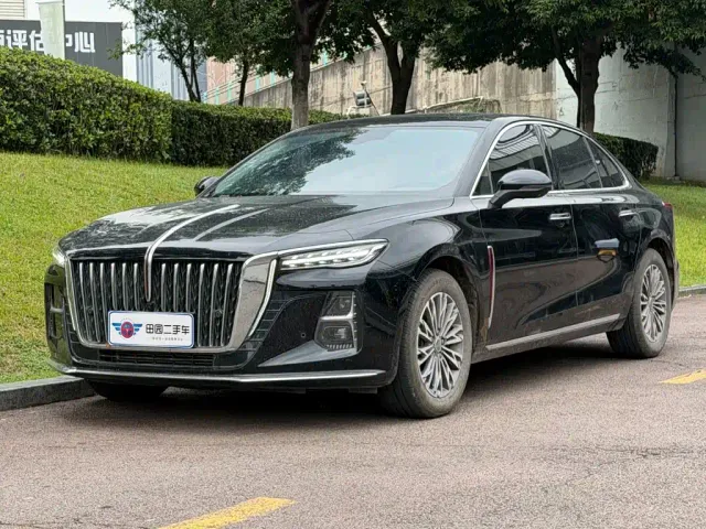Фотография автомобиля — Hongqi H5
