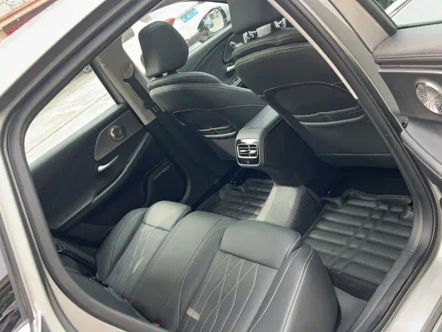 Chery Arrizo 8 — Фото автомобиля 14
