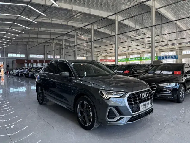 Audi Q3 — Фото автомобиля 3