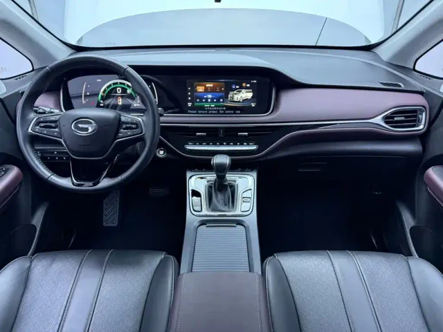 GAC Trumpchi M6 — Фото автомобиля 18