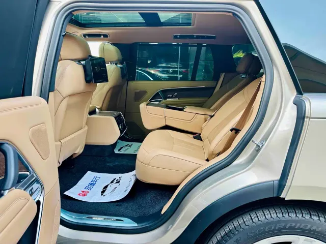 Land Rover Range Rover — Фото автомобиля 7