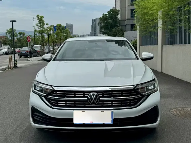 Volkswagen Sagitar — Фото автомобиля 3