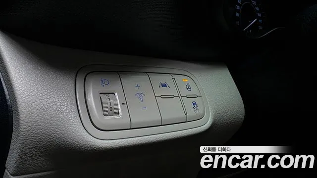 Hyundai Venue Venue 1.6 Modern Plus — Фото автомобиля 18