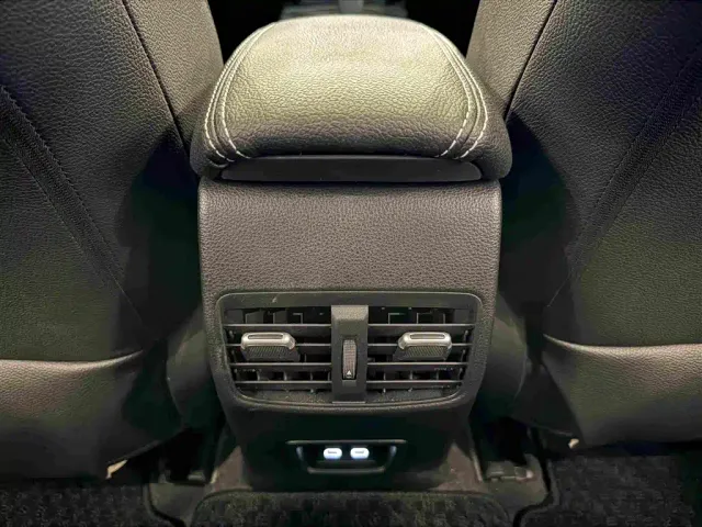 Toyota Corolla — Фото автомобиля 24