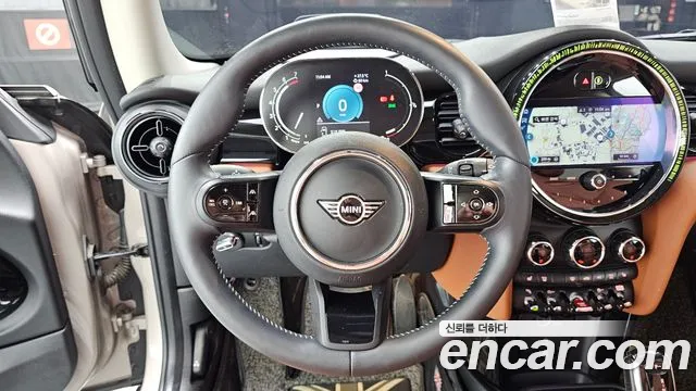 Mini Cooper — Фото автомобиля 13