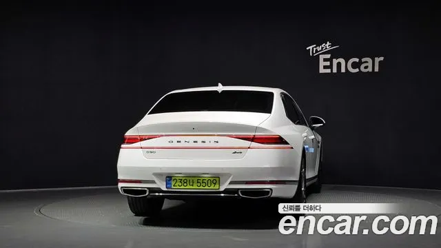 Genesis G90 — Фото автомобиля 4